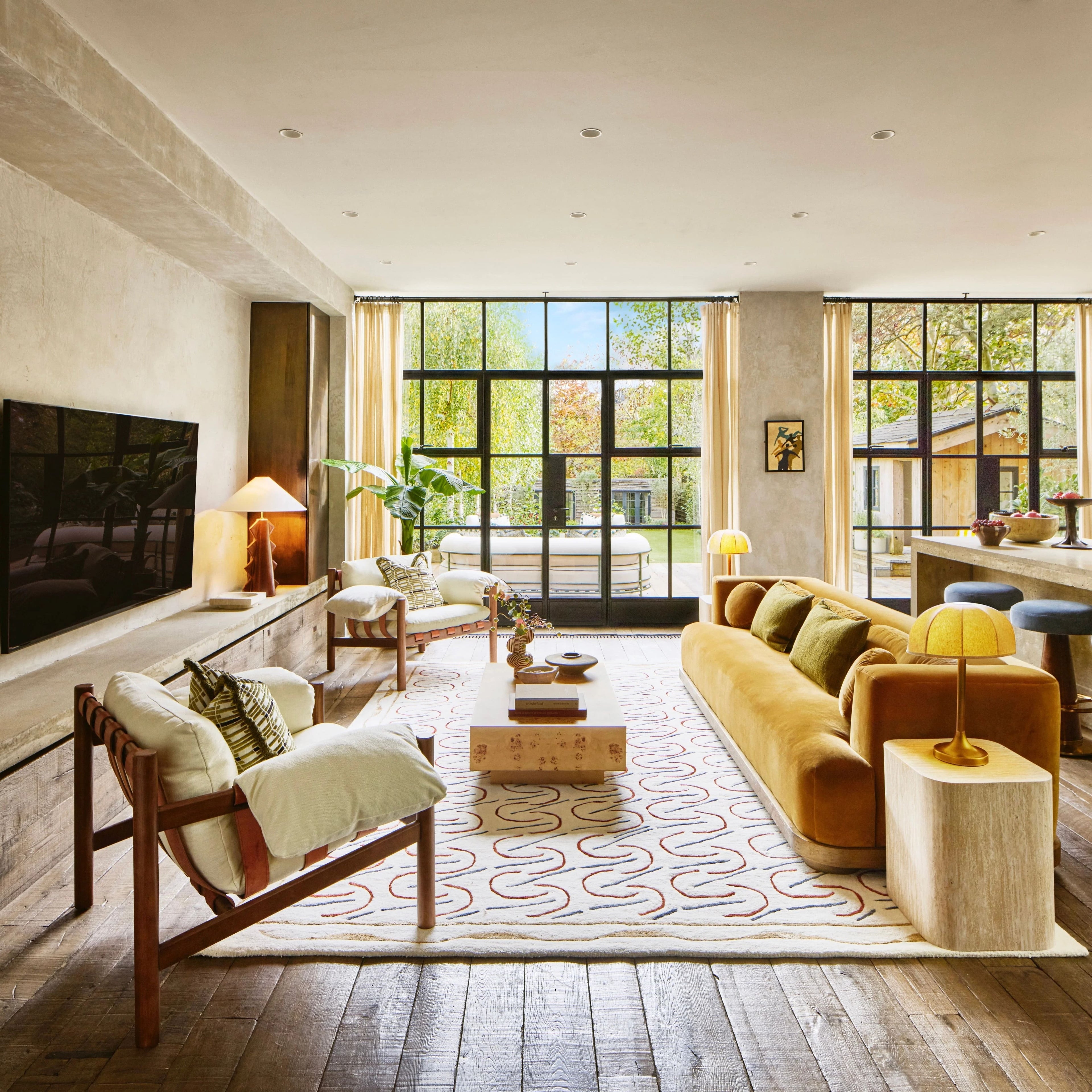 The London VI House & Early Bird Prizes